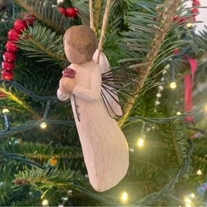 Vintage 2002 Willow Tree resin figure “Loving Angel” Ornament